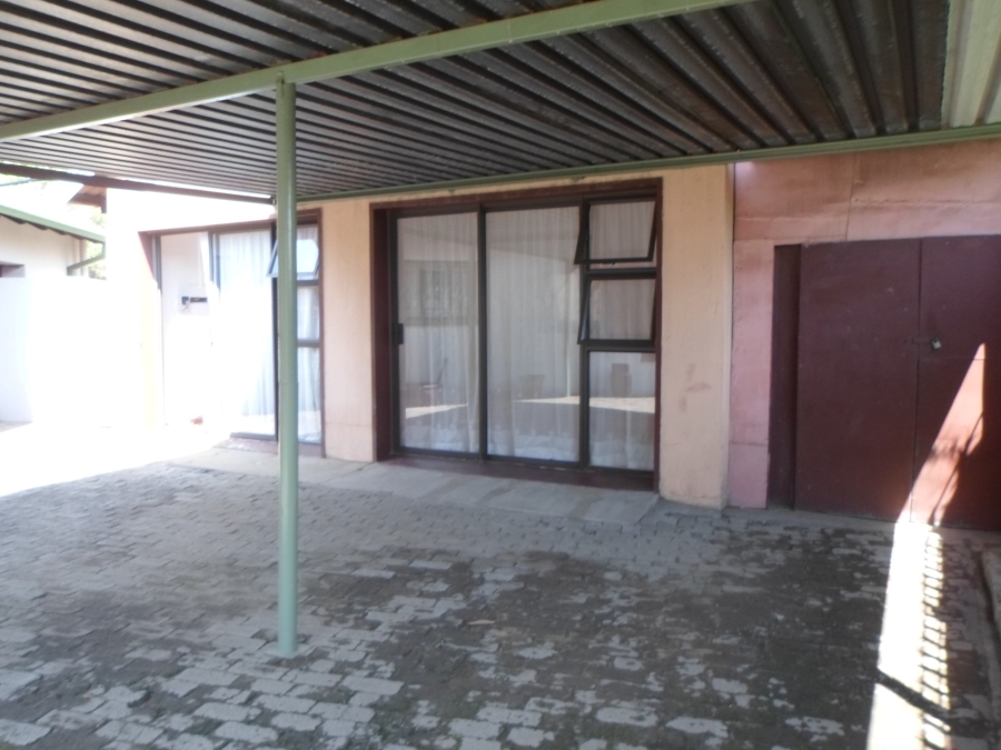To Let 1 Bedroom Property for Rent in Vaalpark Free State